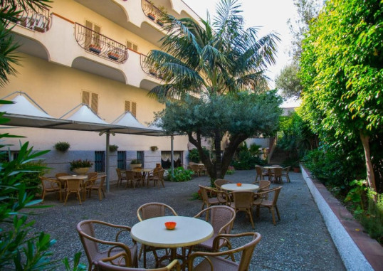 HOTEL GLI ULIVI 2