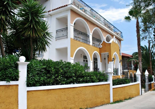 DIVINA STUDIOS 4