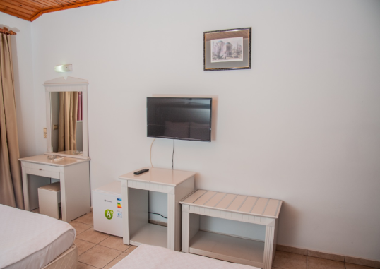 GRAND BAHAMA BEACH HOTEL 3