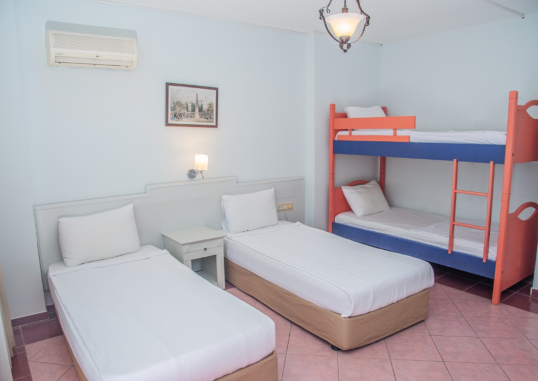 GRAND BAHAMA BEACH HOTEL 4
