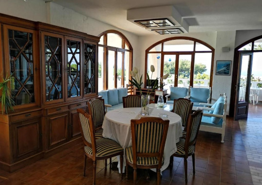DIMITRA HOTEL CHERS 12