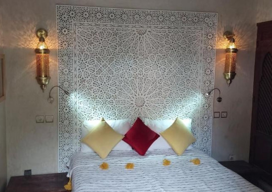 RIAD BARROKO 8