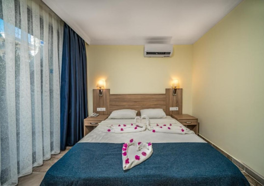ARSI BLUE SEA BEACH HOTEL 6