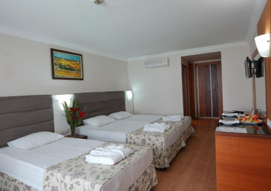 THRONE SEAGATE BELEK HOTEL 3