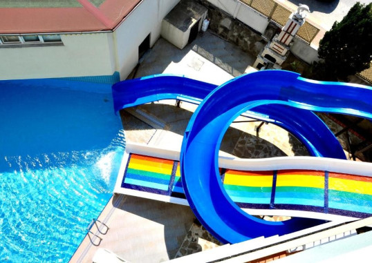 CINAR FAMILY SUITE HOTEL 8