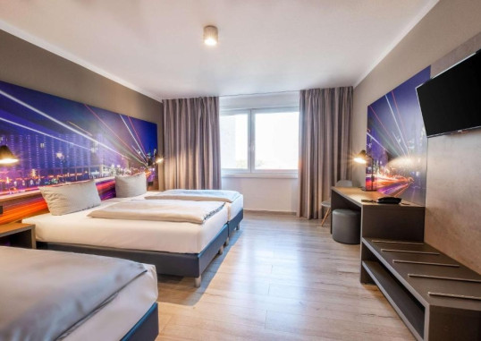 COMFORT HOTEL LICHTENBERG 3