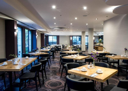 EYAL HOTEL 6