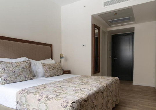 MONTEFIORE HOTEL BY SMART HOTELS 2