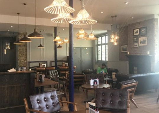 PUBLOVE @ THE CROWN (ADULTS ONLY) 8