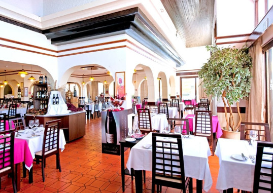 ROYAL ORCHID 4