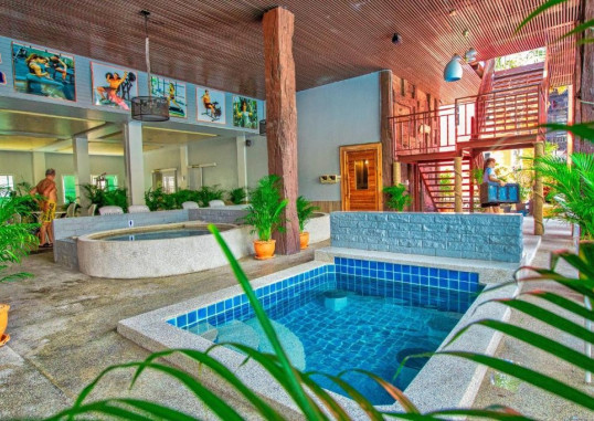 THE TRAIN RESORT SAUNA & SPA 4