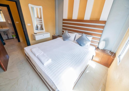 THE TRAIN RESORT SAUNA & SPA 9