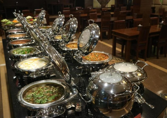 AIYAREE PLACE HOTEL (SHA PLUS) 1