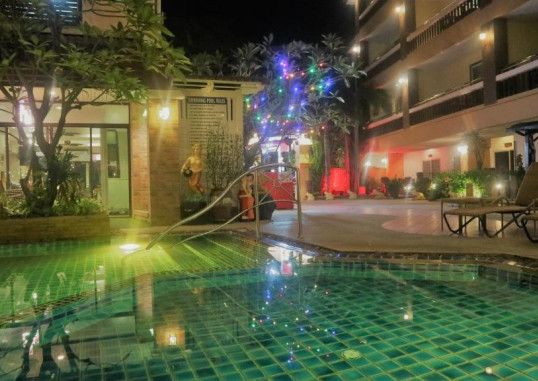 AIYAREE PLACE HOTEL (SHA PLUS) 10