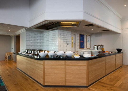 HOLIDAY INN EDINBURGH CITY - WEST 6