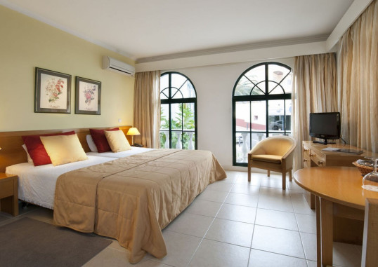 ROYAL ORCHID 21