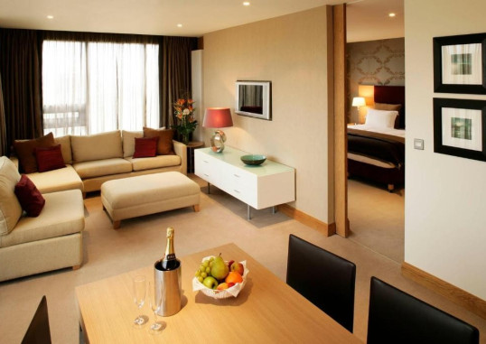 CLAYTON HOTEL LIFFEY VALLEY 3