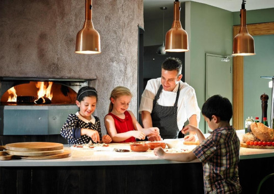 CLAYTON HOTEL LIFFEY VALLEY 11