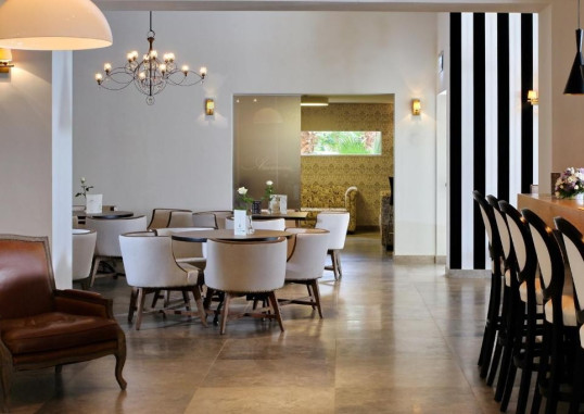 AMERICANA HOTEL 5