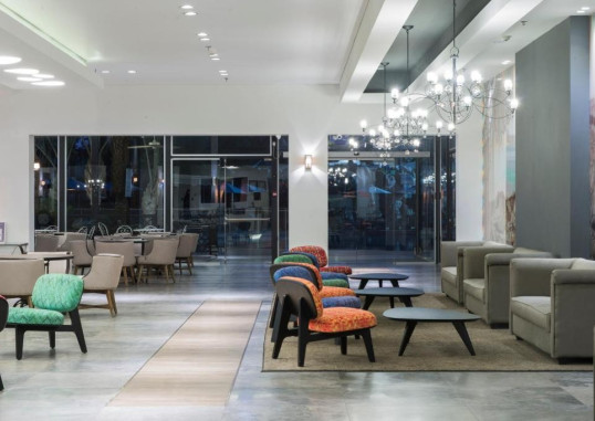 AMERICANA HOTEL 13