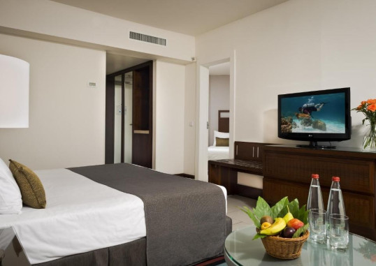 ISROTEL KING SOLOMON 12
