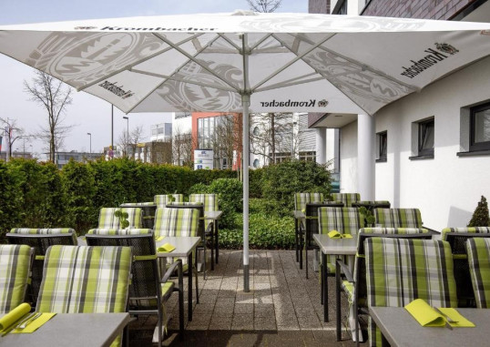 HOLIDAY INN EXPRESS BREMEN AIRPORT 3