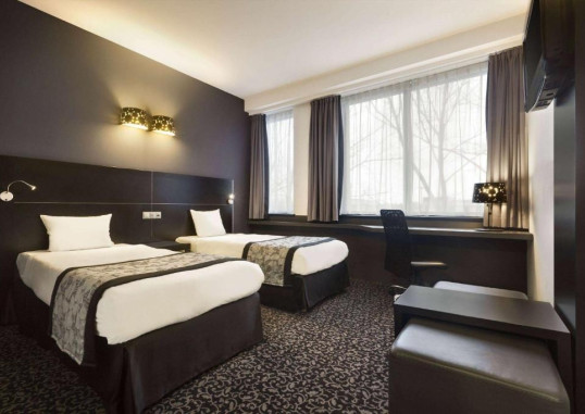 RAMADA BY WYNDHAM BRUSSELS WOLUWE 6