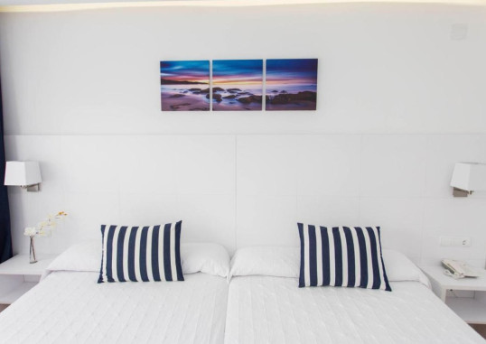 VORAMAR 14