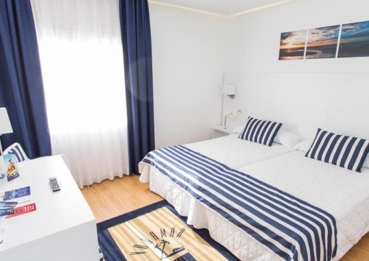VORAMAR 16
