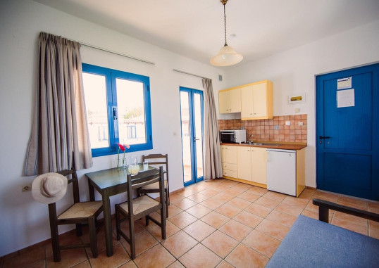 ILIANA HOTEL APARTMENTS 12