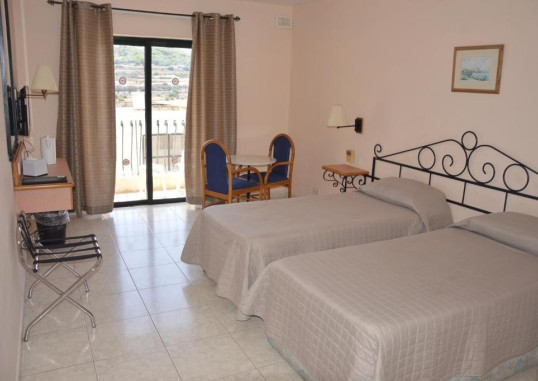PORTO AZZURRO APARTHOTEL 4