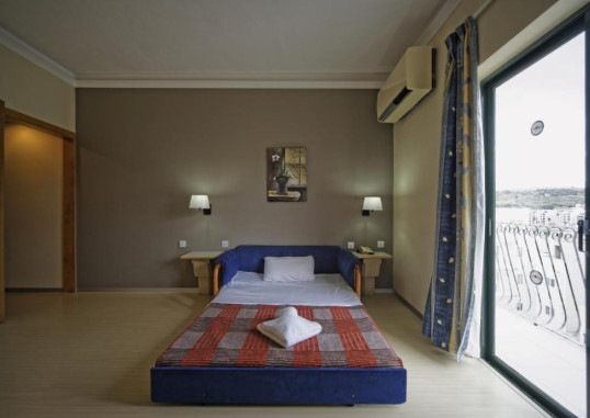 PORTO AZZURRO APARTHOTEL 16