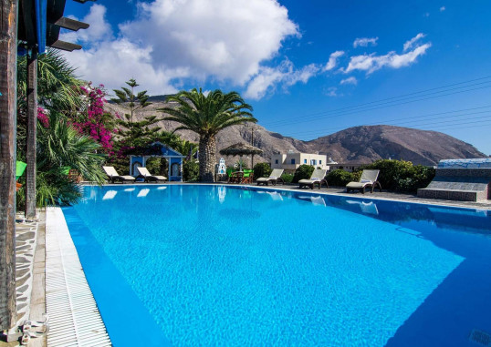 HOLIDAY BEACH RESORT 1