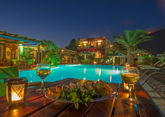 HOLIDAY BEACH RESORT 9