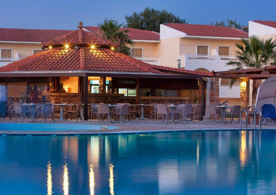 CEPHALONIA  PALACE – puikus pasirinkimas graikiškoms atostogoms šalia smėlio paplūdimio 6