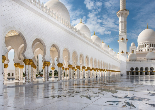 Abu Dabis JAE 6