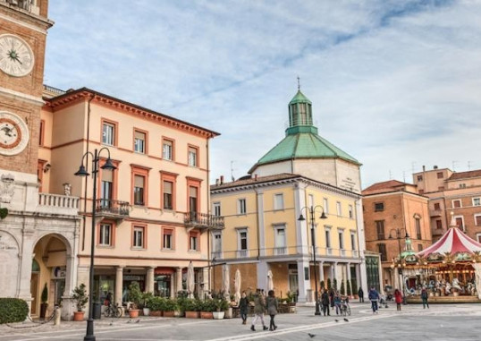 Florencija Bolonija Riminis Piza Italija 28