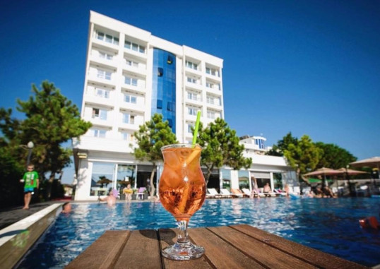 BLUMARE RESORT 2