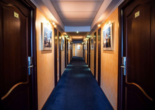 TOURIST HOTEL COMPLEX 5