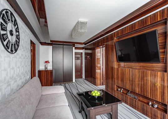 TOURIST HOTEL COMPLEX 8