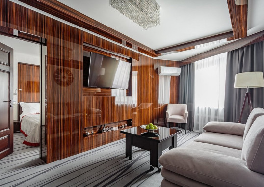 TOURIST HOTEL COMPLEX 9