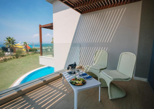ALMYROS BEACH 22