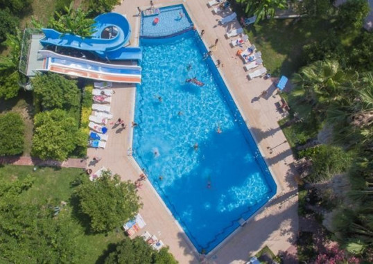 BELPOINT BEACH HOTEL 5