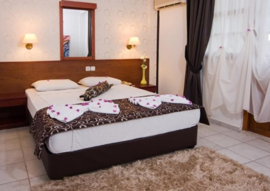 BELPOINT BEACH HOTEL 8