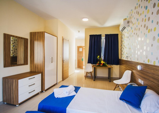 BLUBAY APARTMENTS 6