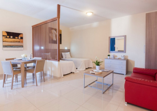 BLUBAY APARTMENTS 1