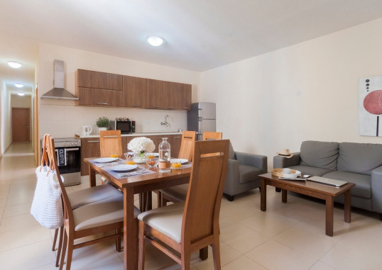 BLUBAY APARTMENTS 5