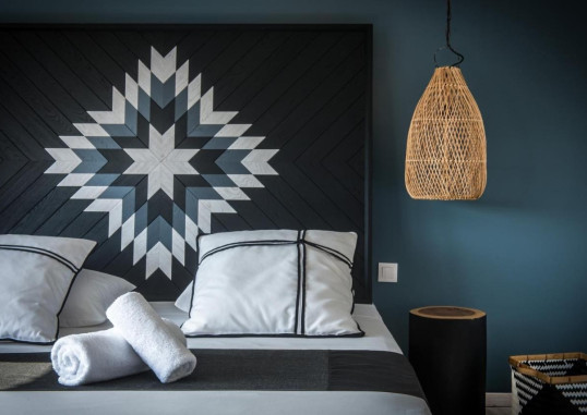INDIGO INN 13