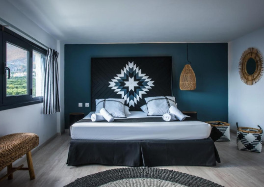 INDIGO INN 14
