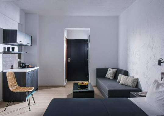 INDIGO INN 24